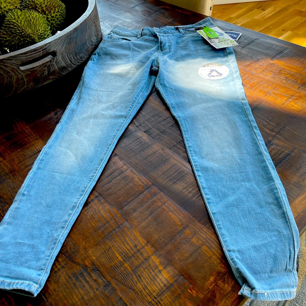 D.jeans